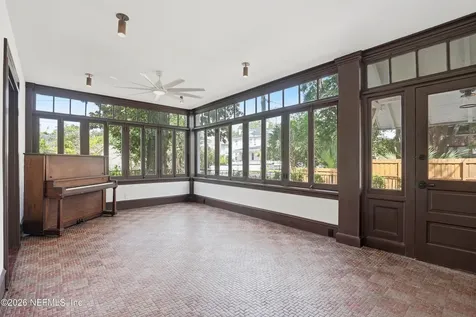 2979 St Johns Avenue Jacksonville FL 32205