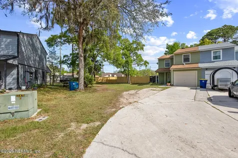 11477 Ft Caroline Lakes Drive N Jacksonville FL 32225