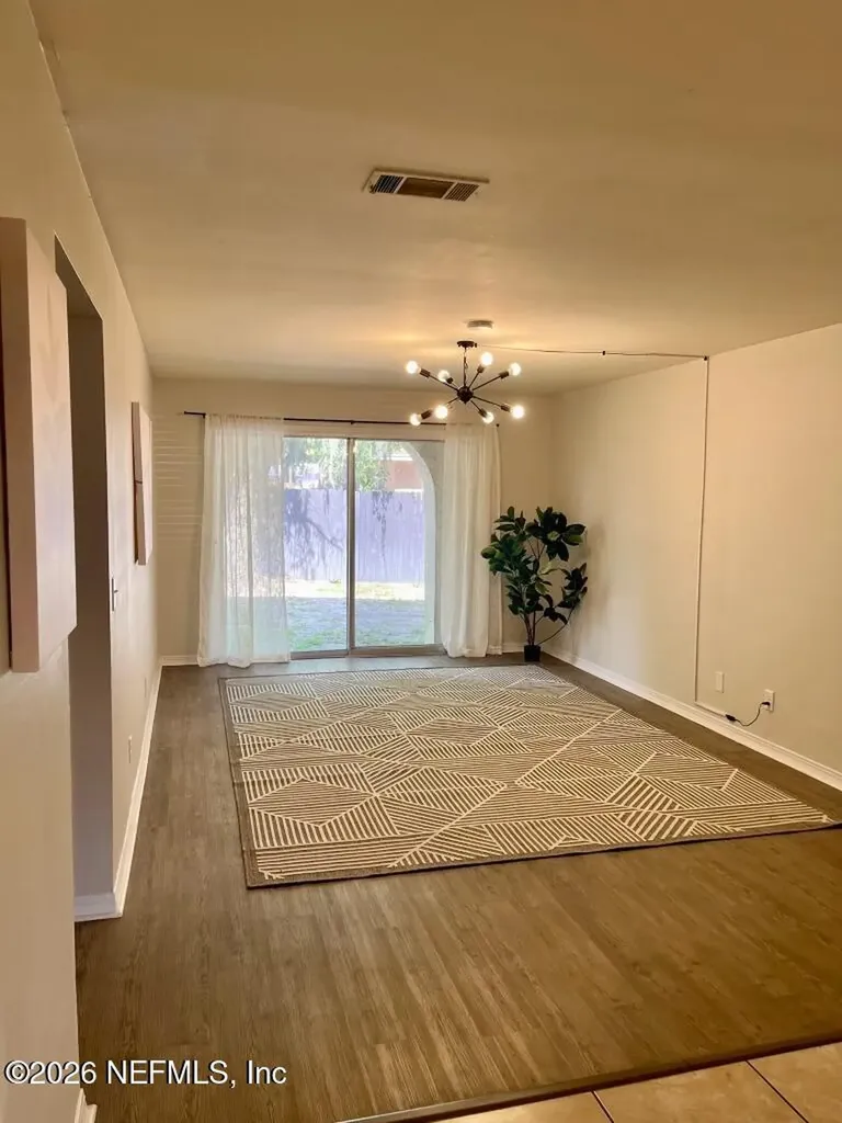 1716 El Camino Road Jacksonville FL 32216