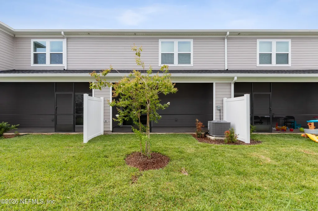 3979 Ornamental Lane Jacksonville FL 32217