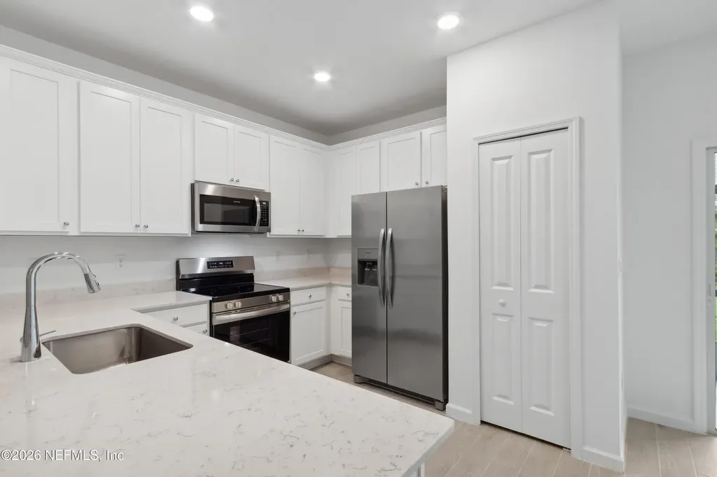 3979 Ornamental Lane Jacksonville FL 32217