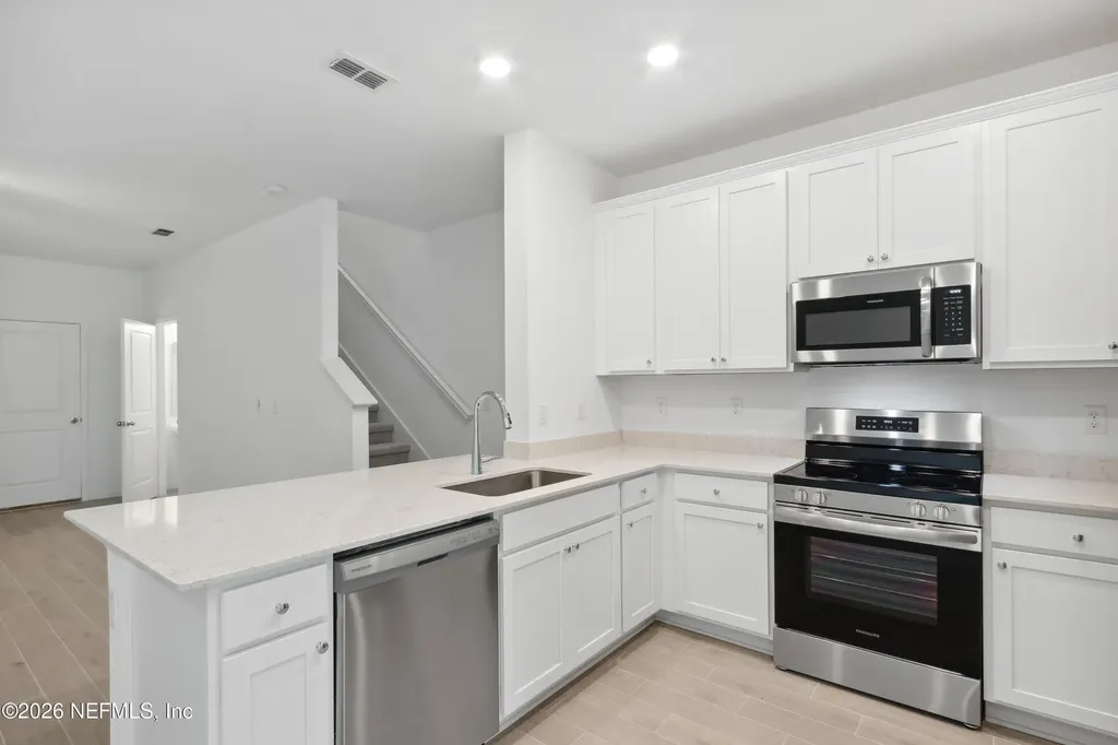3979 Ornamental Lane Jacksonville FL 32217