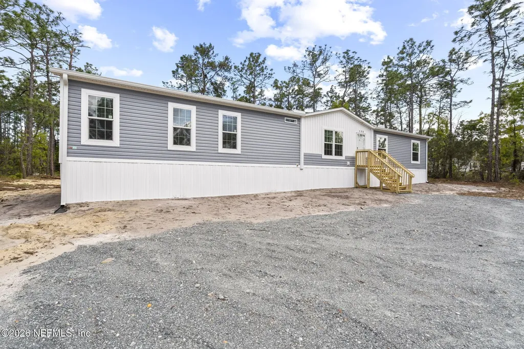 110 Slipper Way Hawthorne FL 32640