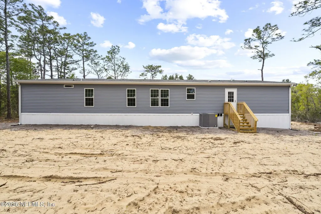 110 Slipper Way Hawthorne FL 32640