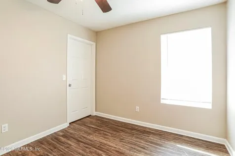 628 4th Avenue S Jacksonville Beach FL 32250