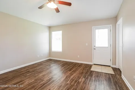 628 4th Avenue S Jacksonville Beach FL 32250