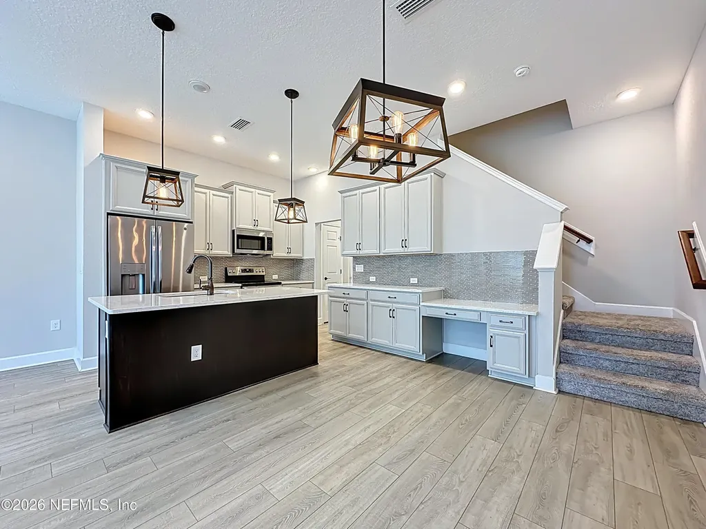 7441 Beach Walk Place Jacksonville FL 32256