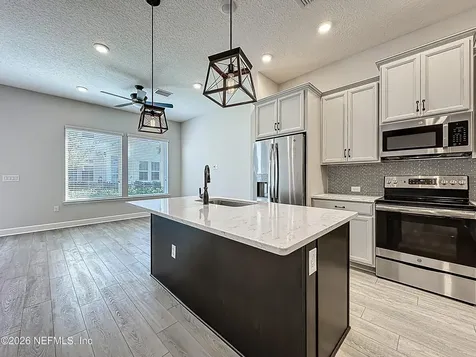 7441 Beach Walk Place Jacksonville FL 32256
