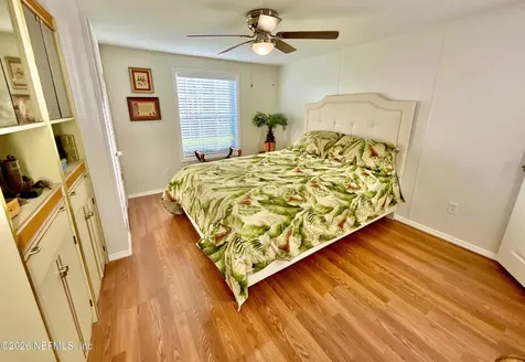 129 Crystal Lake Drive Melrose FL 32666