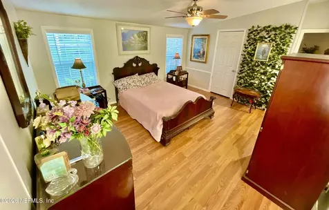 129 Crystal Lake Drive Melrose FL 32666