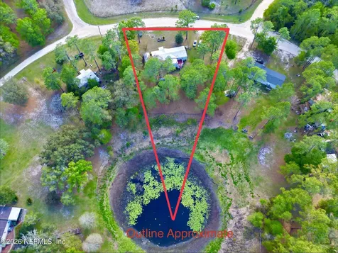 129 Crystal Lake Drive Melrose FL 32666