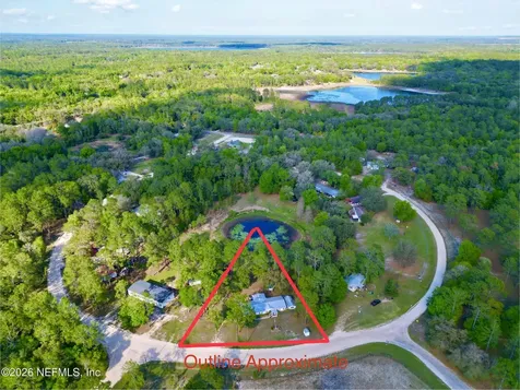 129 Crystal Lake Drive Melrose FL 32666