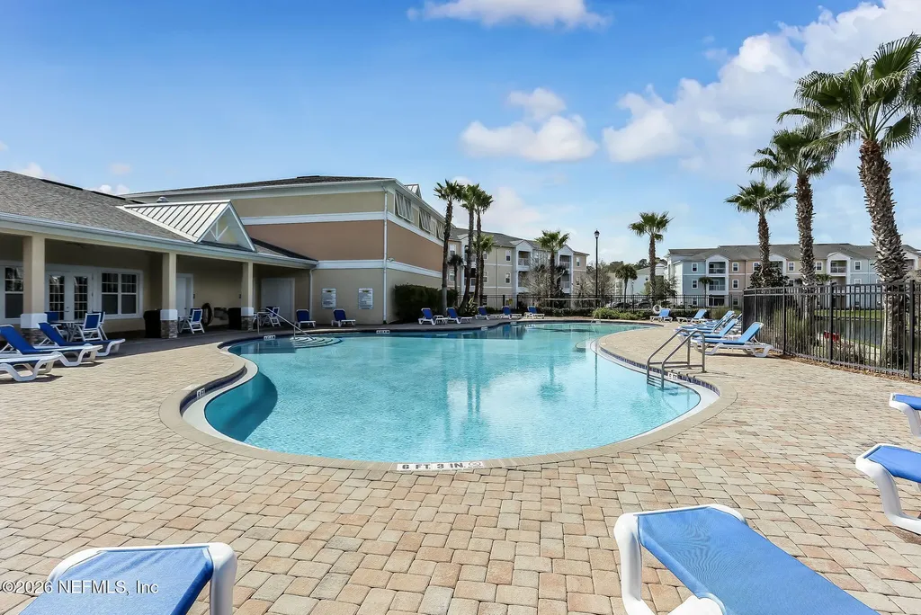 8215 Green Parrot Road Jacksonville FL 32256