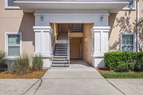8215 Green Parrot Road Jacksonville FL 32256
