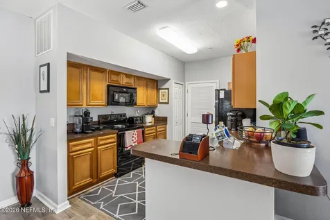 8215 Green Parrot Road Jacksonville FL 32256