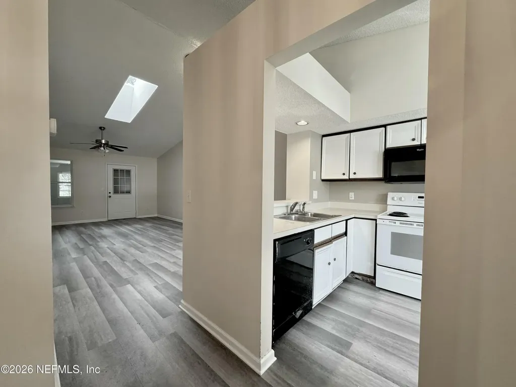 8080 Virgo Street Jacksonville FL 32216