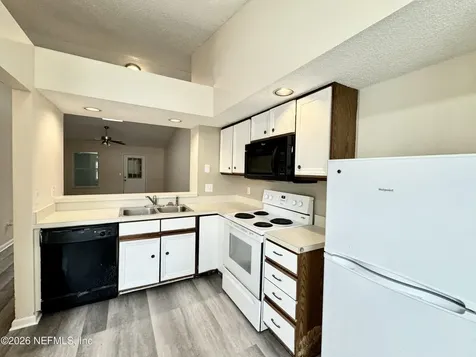 8080 Virgo Street Jacksonville FL 32216