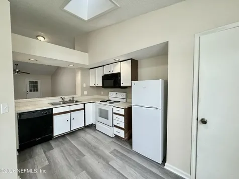 8080 Virgo Street Jacksonville FL 32216