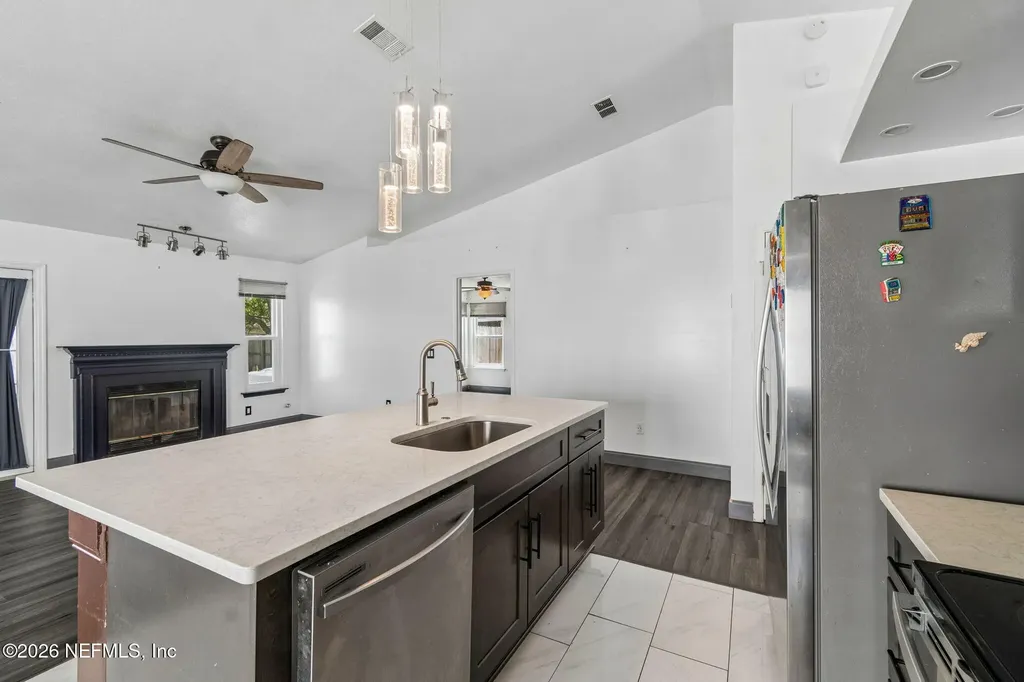 4173 Davie Court Jacksonville FL 32210