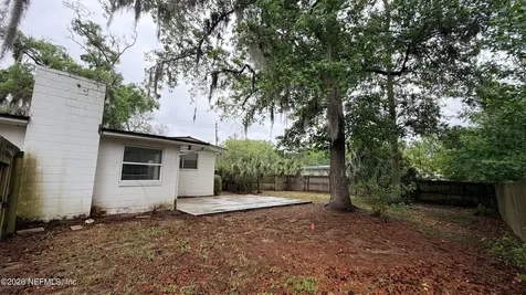 7421 Greenway Drive Jacksonville FL 32244