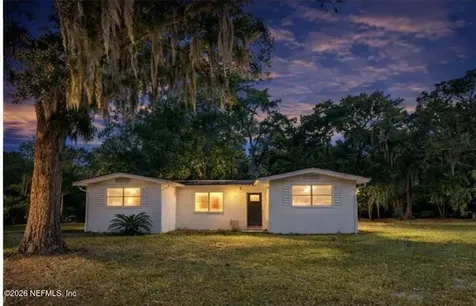 7421 Greenway Drive Jacksonville FL 32244