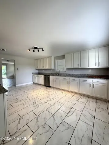 7421 Greenway Drive Jacksonville FL 32244
