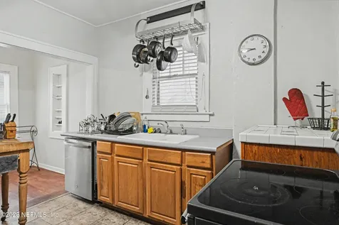 2856 College Street Jacksonville FL 32205