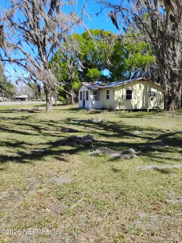 22439 Cr 200b Lawtey FL 32058