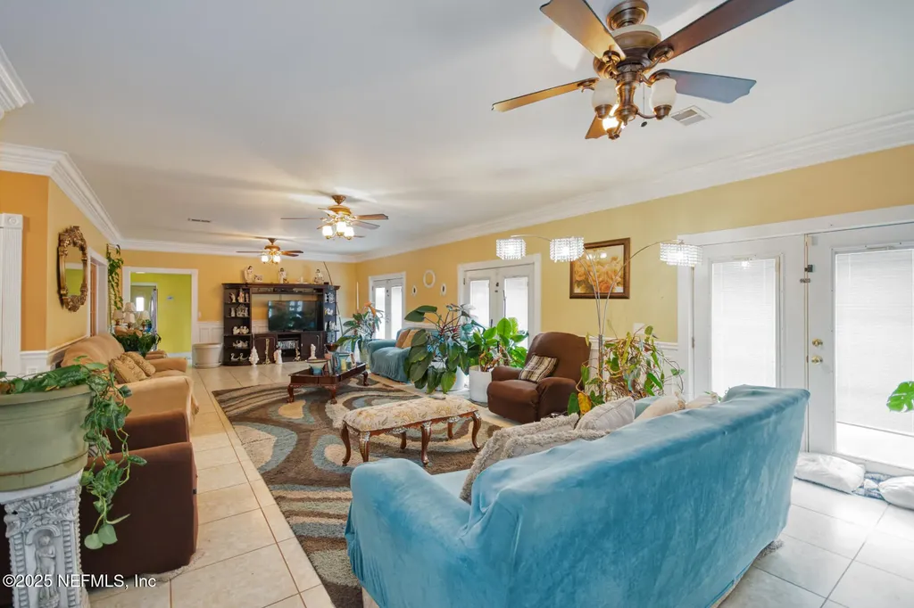 3704 NE Rocky Ford Road Madison FL 32340