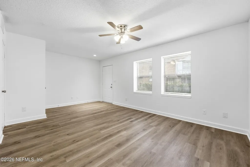 8201 Sutton Place N Jacksonville FL 32217