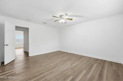 8201 Sutton Place N Jacksonville FL 32217