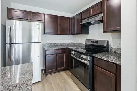 7638 Mailes Court Jacksonville FL 32210