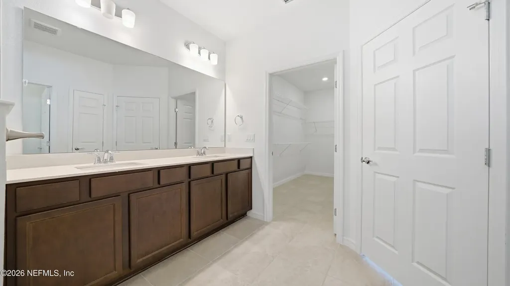 293 Continuum Loop Yulee FL 32097