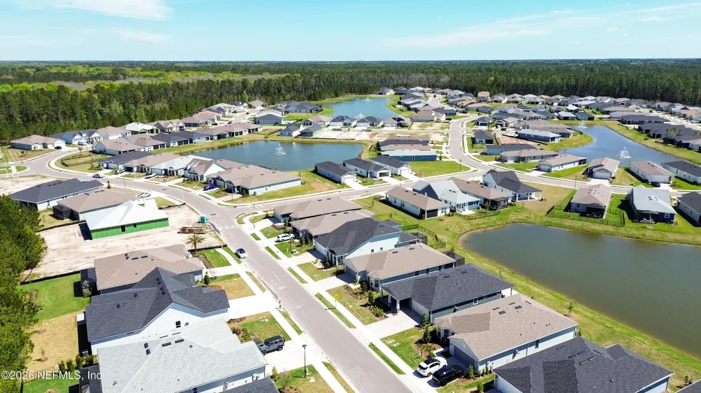 293 Continuum Loop Yulee FL 32097