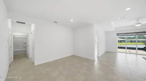 293 Continuum Loop Yulee FL 32097