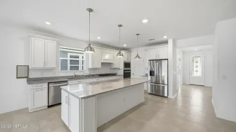 293 Continuum Loop Yulee FL 32097