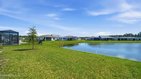 293 Continuum Loop Yulee FL 32097