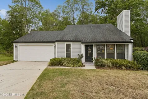 4474 Carolyn Cove Lane S Jacksonville FL 32258