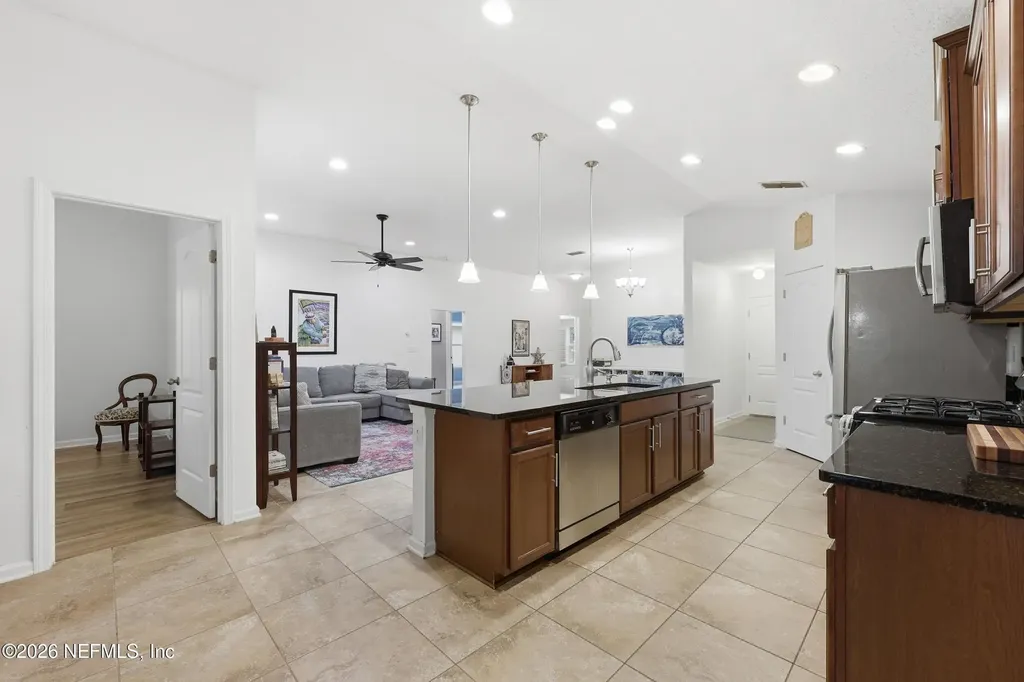 90 Vestavia Court Jacksonville FL 32081