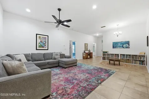 90 Vestavia Court Jacksonville FL 32081