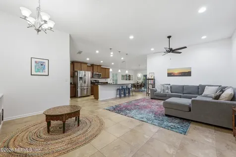 90 Vestavia Court Jacksonville FL 32081