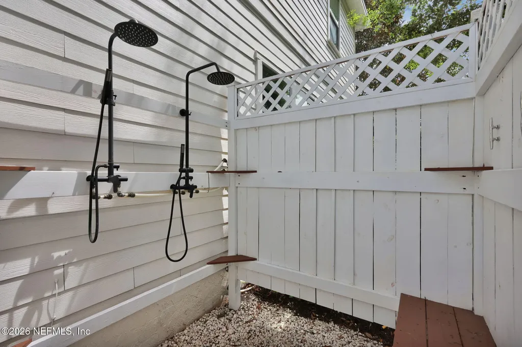 7933 Joshua Tree Lane Jacksonville FL 32256