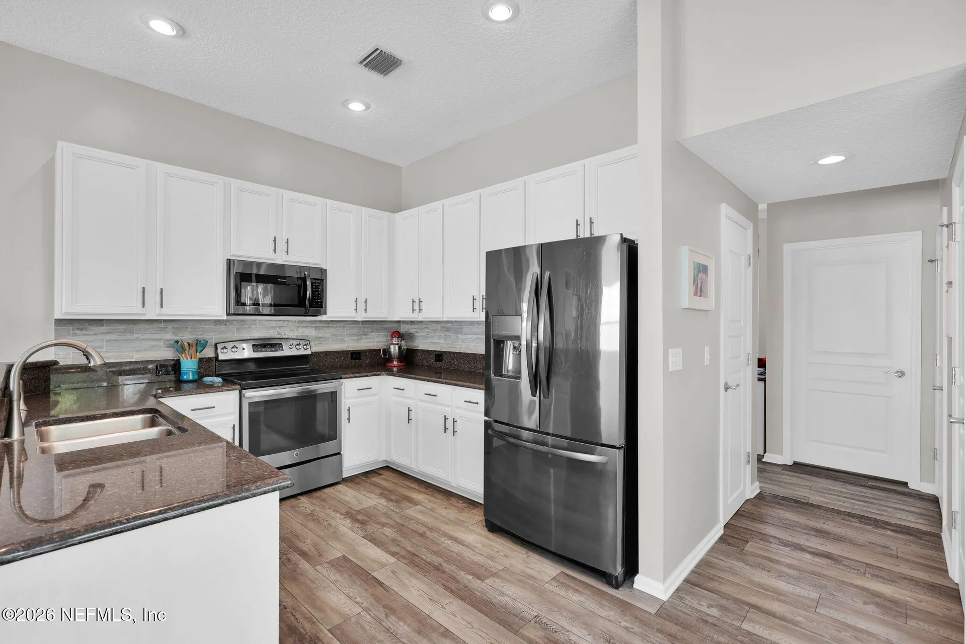 7933 Joshua Tree Lane Jacksonville FL 32256