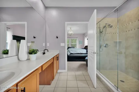 7933 Joshua Tree Lane Jacksonville FL 32256