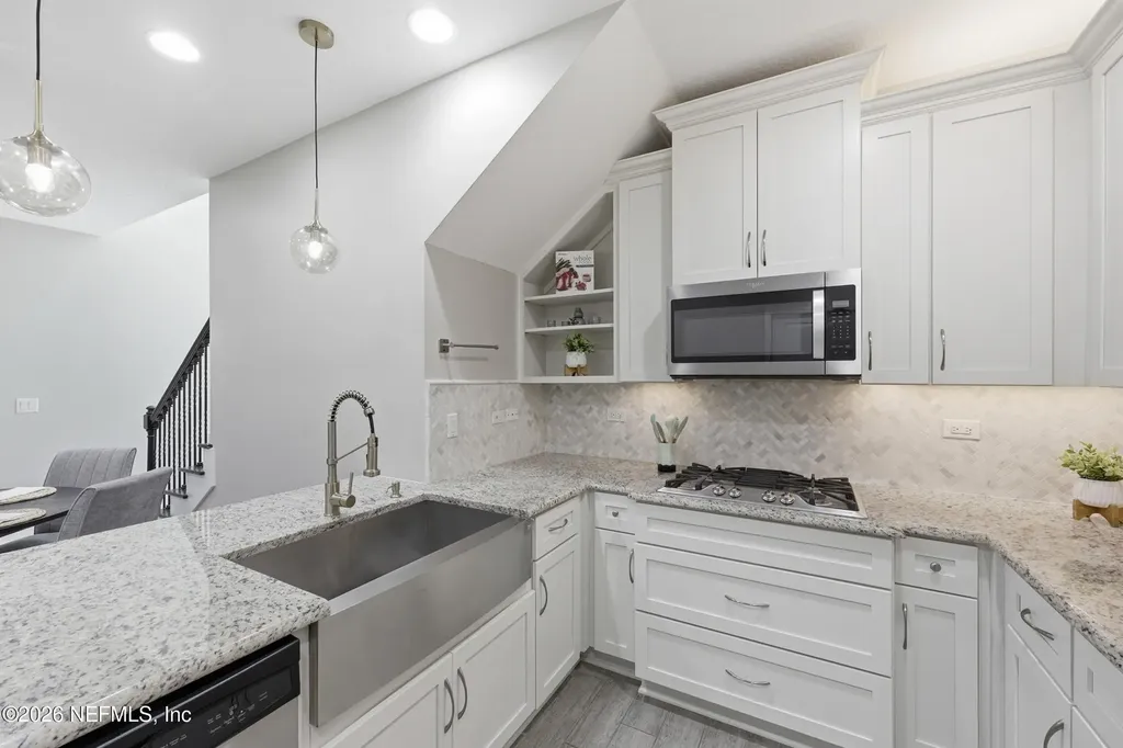 202 Pindo Palm Drive Ponte Vedra FL 32081
