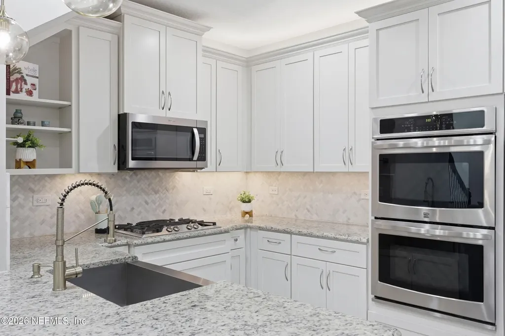 202 Pindo Palm Drive Ponte Vedra FL 32081