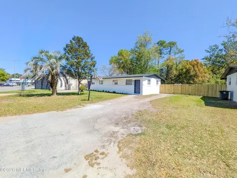 1613 Brookview Drive S Jacksonville FL 32246