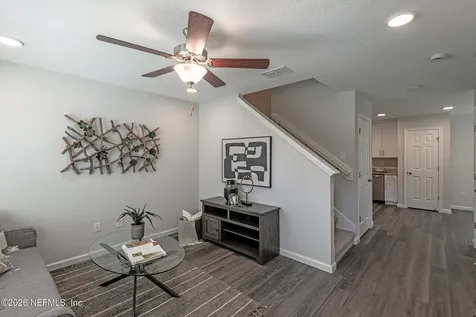 4135 Collins Road Jacksonville FL 32244