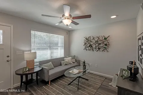 4135 Collins Road Jacksonville FL 32244