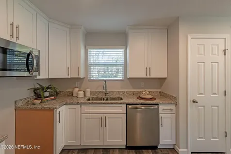 4135 Collins Road Jacksonville FL 32244